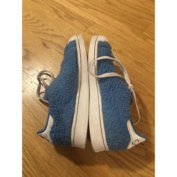 Adidas x The Simpsons Superstar Marge Blue Hair Fuzzy Sneakers Men Youth 5 - Picture 7 of 8